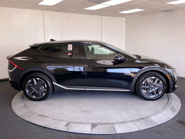 new 2025 Kia EV6 car, priced at $48,535