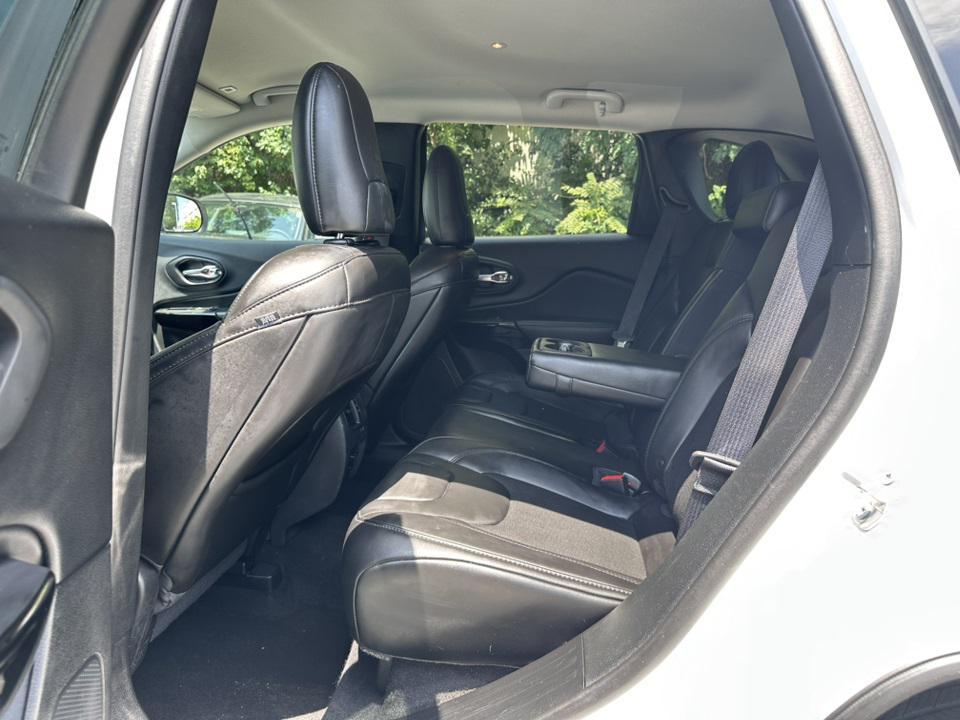 used 2019 Jeep Cherokee car, priced at $19,500