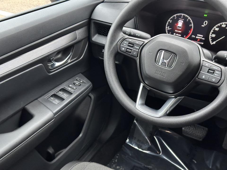 used 2025 Honda CR-V car, priced at $31,000