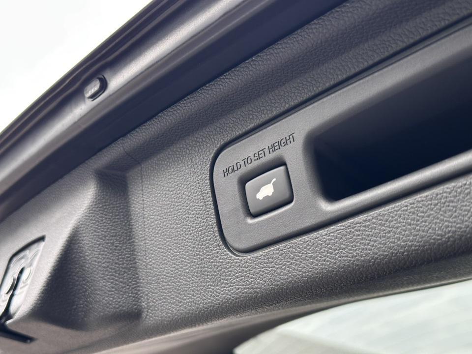 new 2026 Honda Odyssey car, priced at $42,625