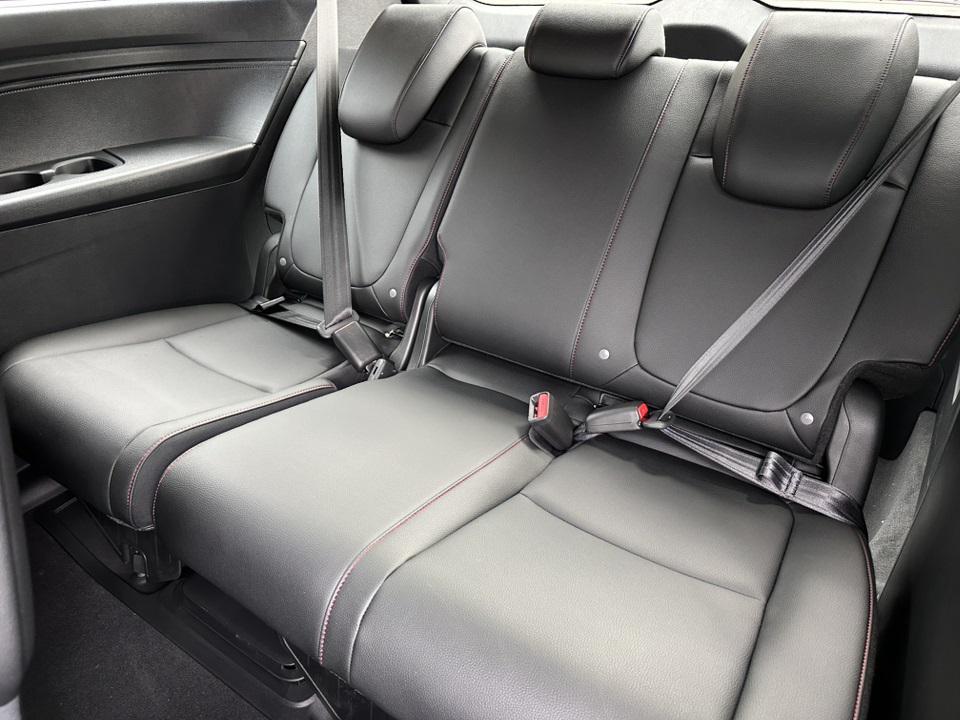 new 2026 Honda Odyssey car, priced at $42,625
