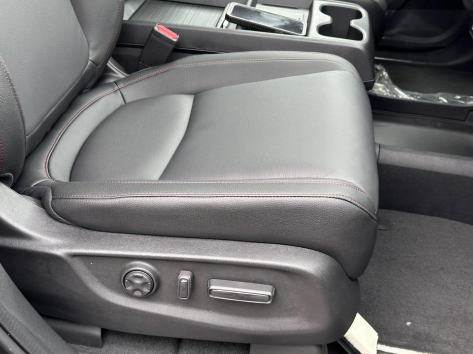 new 2026 Honda Odyssey car, priced at $42,625