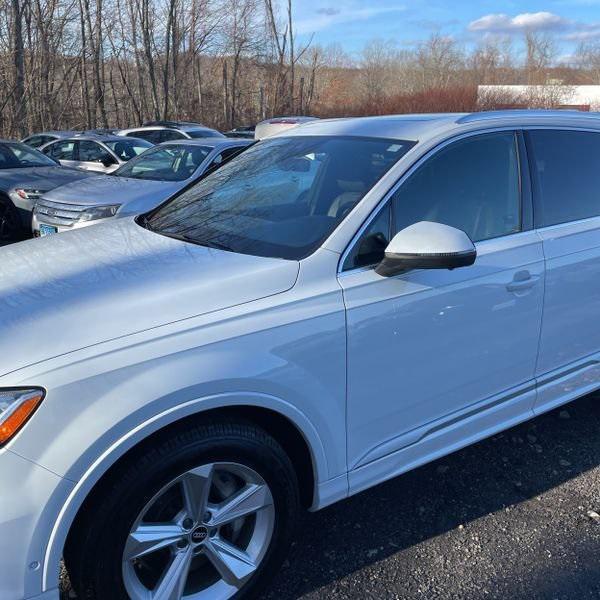 used 2021 Audi Q7 car, priced at $33,500