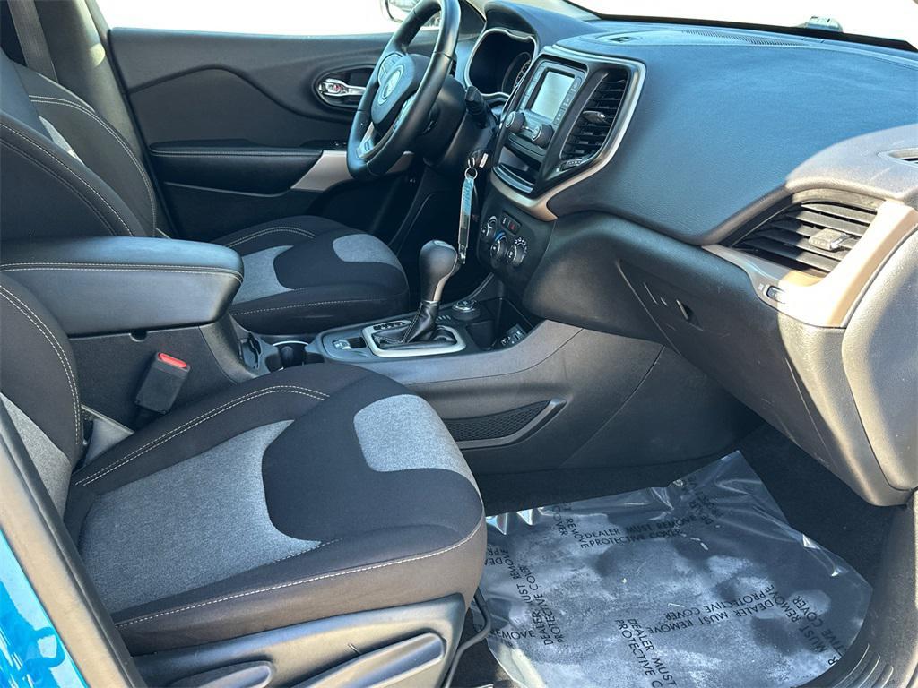 used 2017 Jeep Cherokee car, priced at $10,500