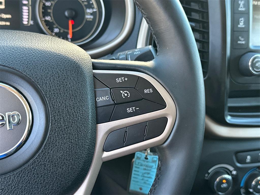 used 2017 Jeep Cherokee car, priced at $10,500