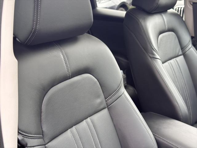 used 2025 Honda HR-V car, priced at $31,000