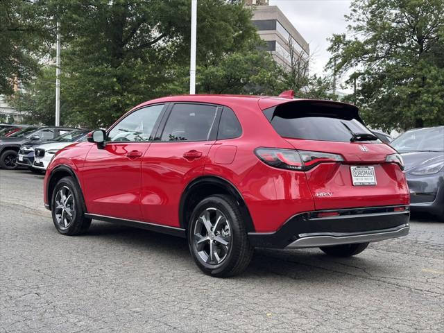 used 2025 Honda HR-V car, priced at $31,000