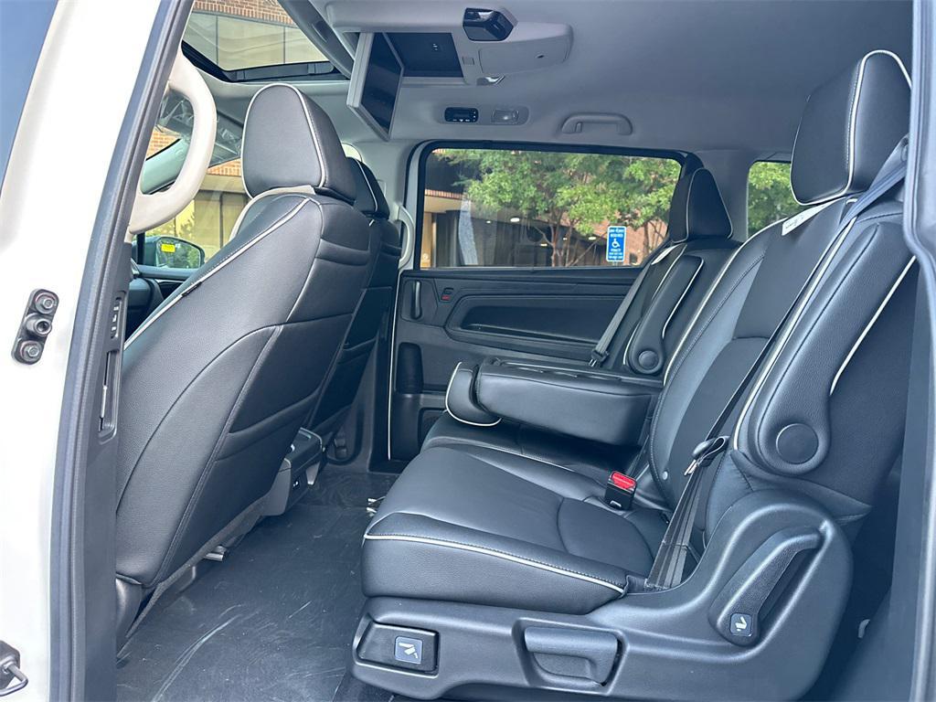 new 2026 Honda Odyssey car, priced at $45,761