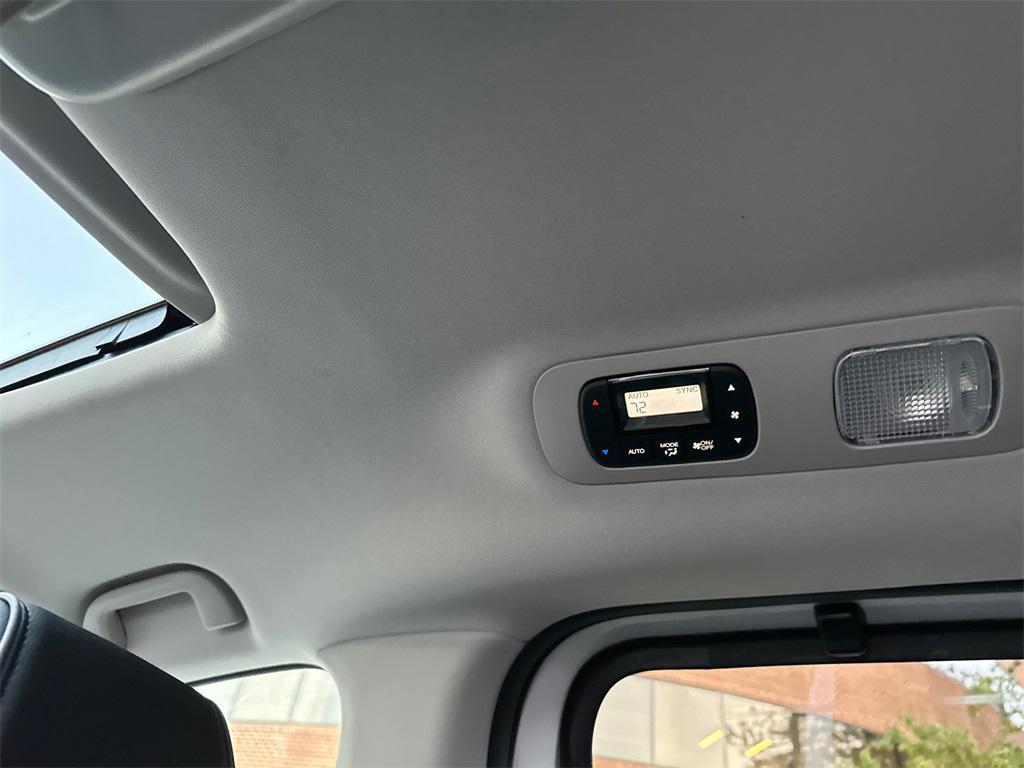new 2026 Honda Odyssey car, priced at $45,761