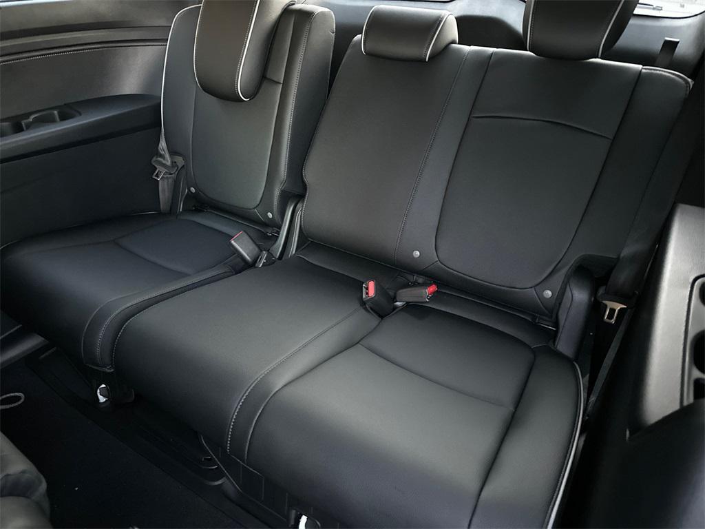 new 2026 Honda Odyssey car, priced at $45,761