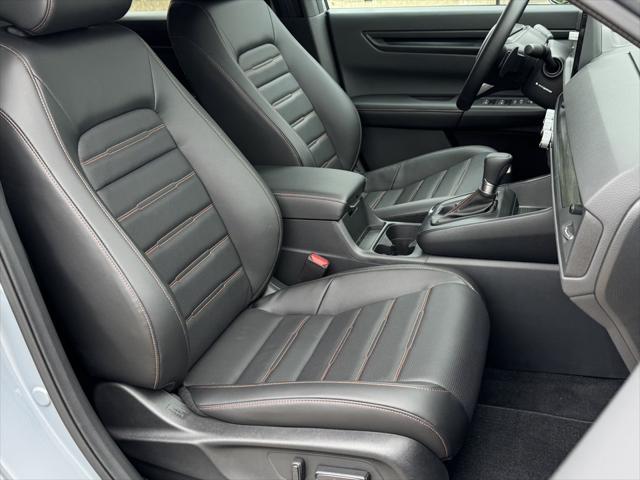 used 2025 Honda CR-V Hybrid car, priced at $40,000