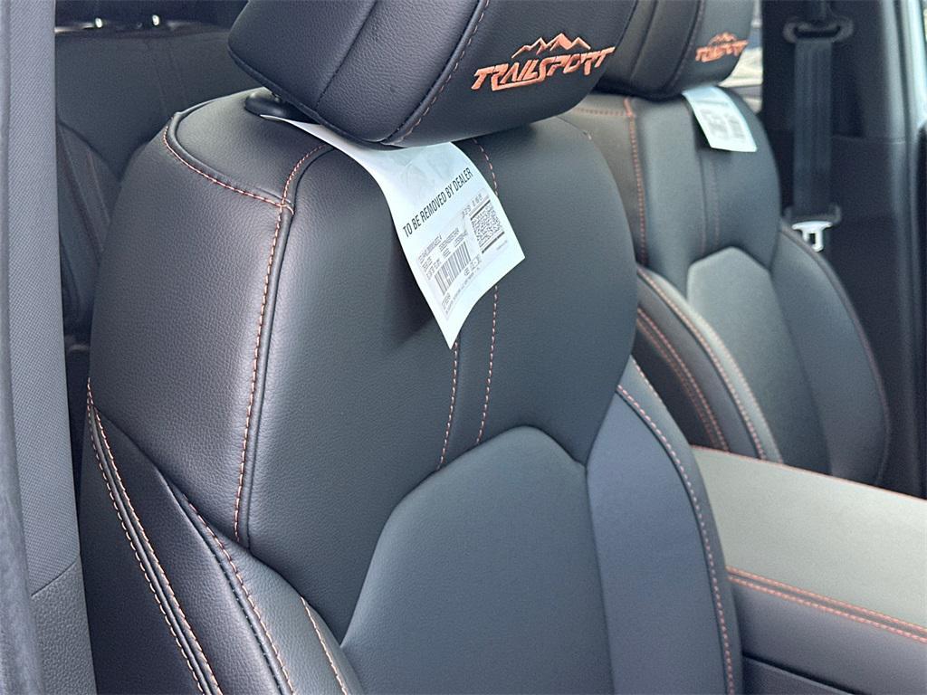 new 2025 Honda Pilot car, priced at $48,192