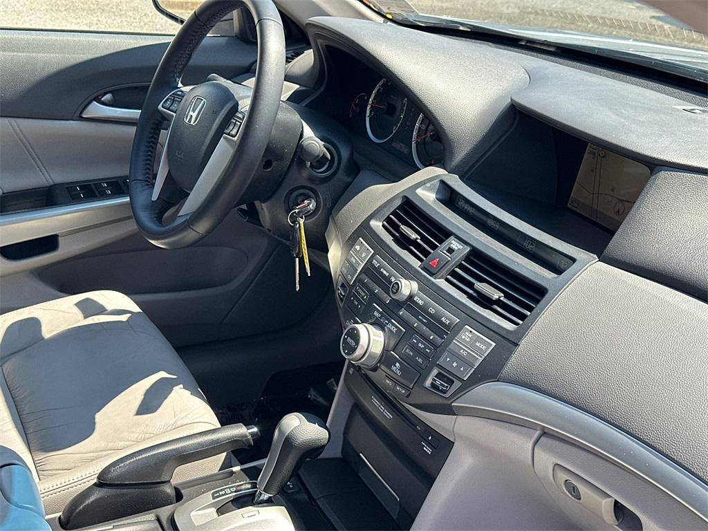used 2009 Honda Accord car, priced at $11,000