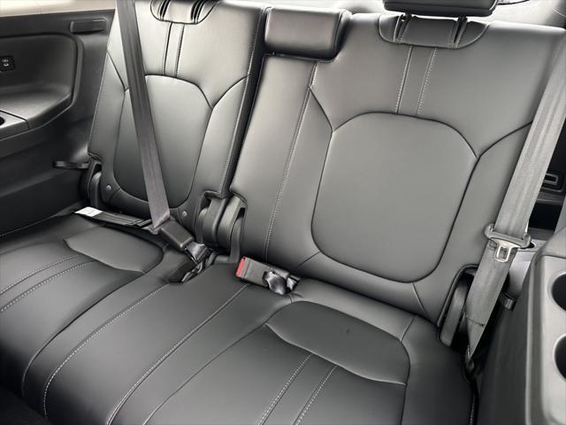 new 2025 Honda Pilot car, priced at $50,641