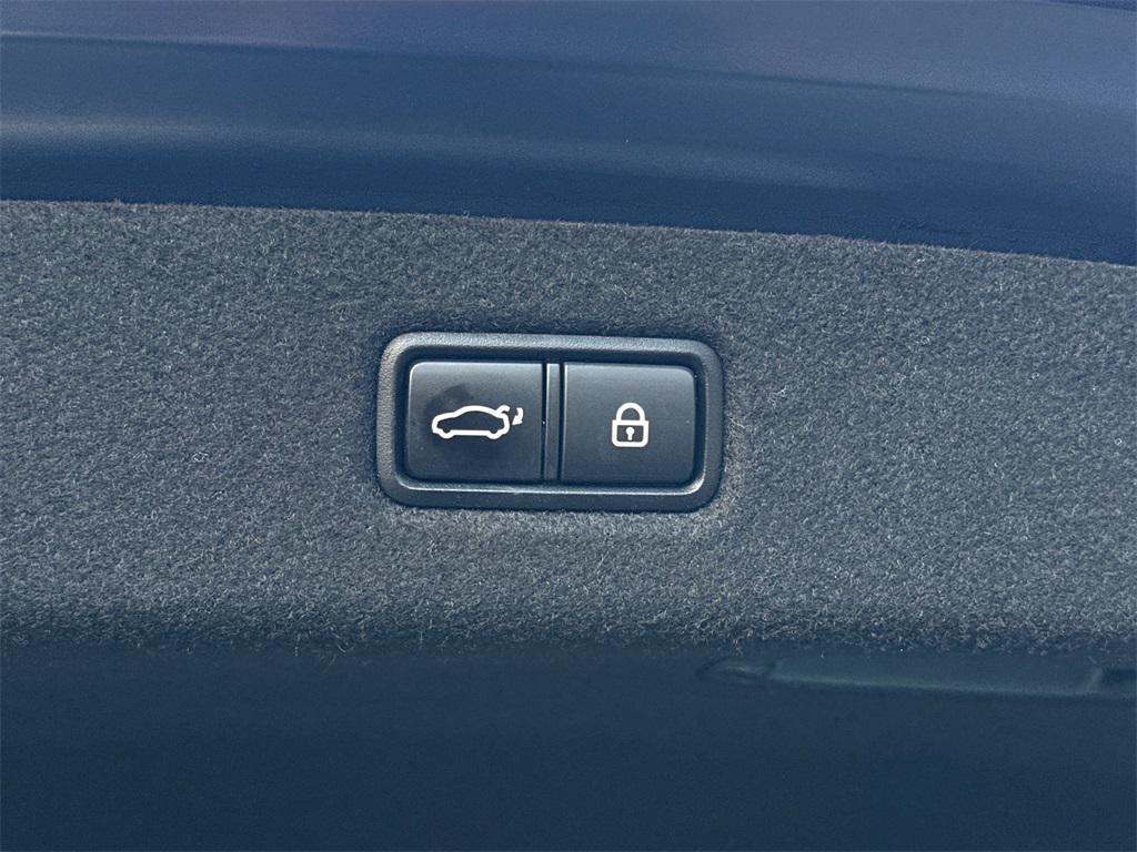 used 2019 Genesis G90 car, priced at $30,500