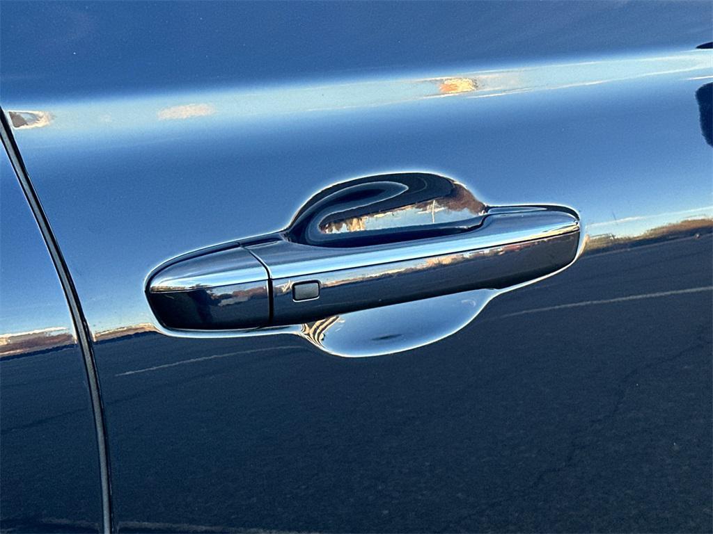 used 2019 Genesis G90 car, priced at $30,500