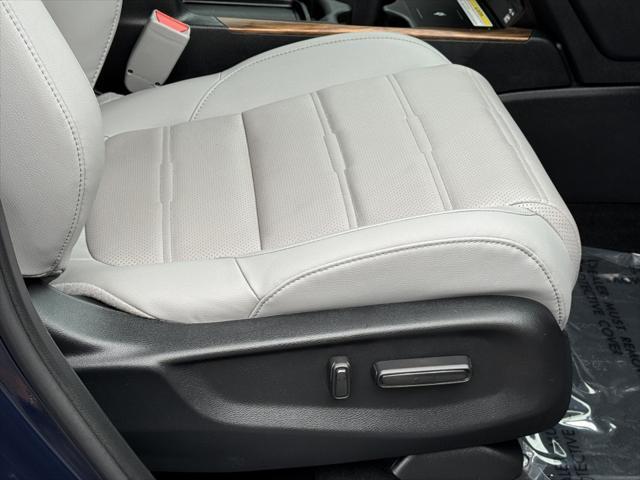 used 2022 Honda CR-V Hybrid car, priced at $34,000