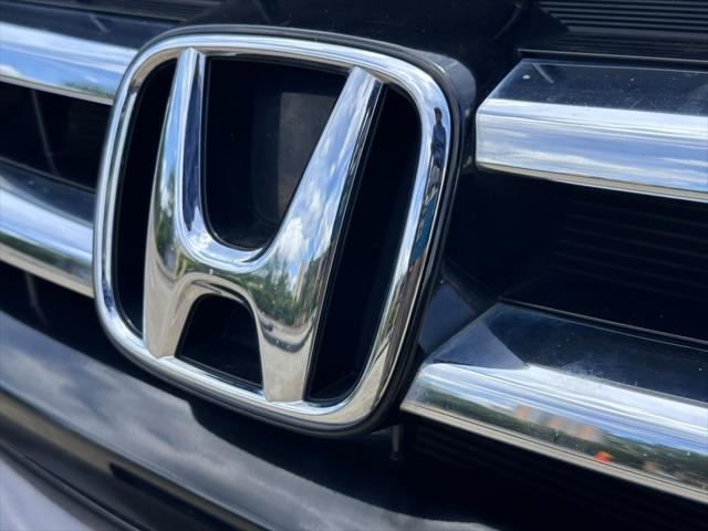used 2015 Honda Odyssey car, priced at $15,000