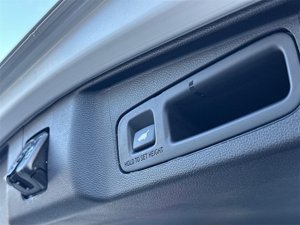 used 2022 Honda CR-V car, priced at $29,000