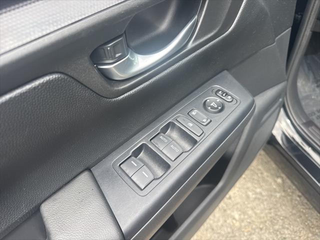 used 2025 Honda CR-V Hybrid car, priced at $34,000