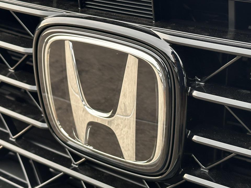 new 2025 Honda Accord car, priced at $30,442