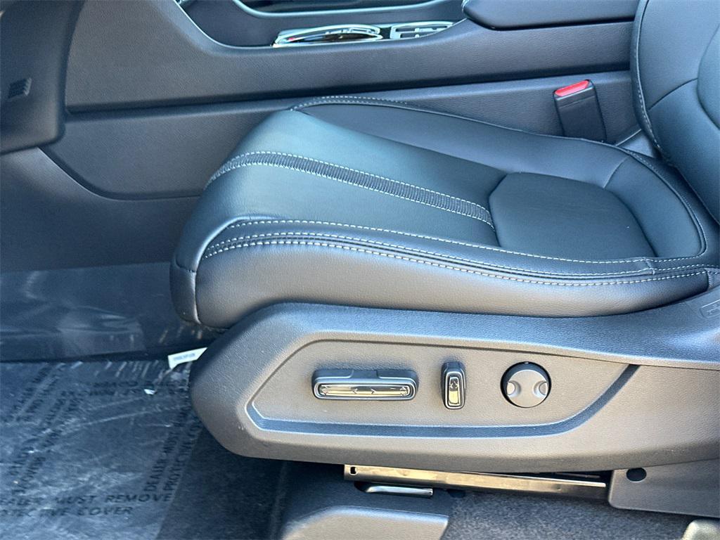 new 2025 Honda Pilot car, priced at $48,566