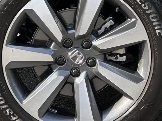 used 2024 Honda Pilot car, priced at $46,500