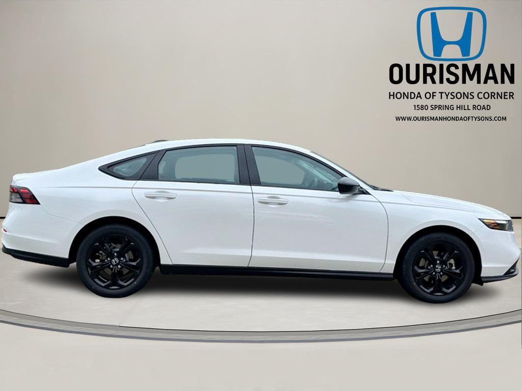 new 2025 Honda Accord car, priced at $30,878