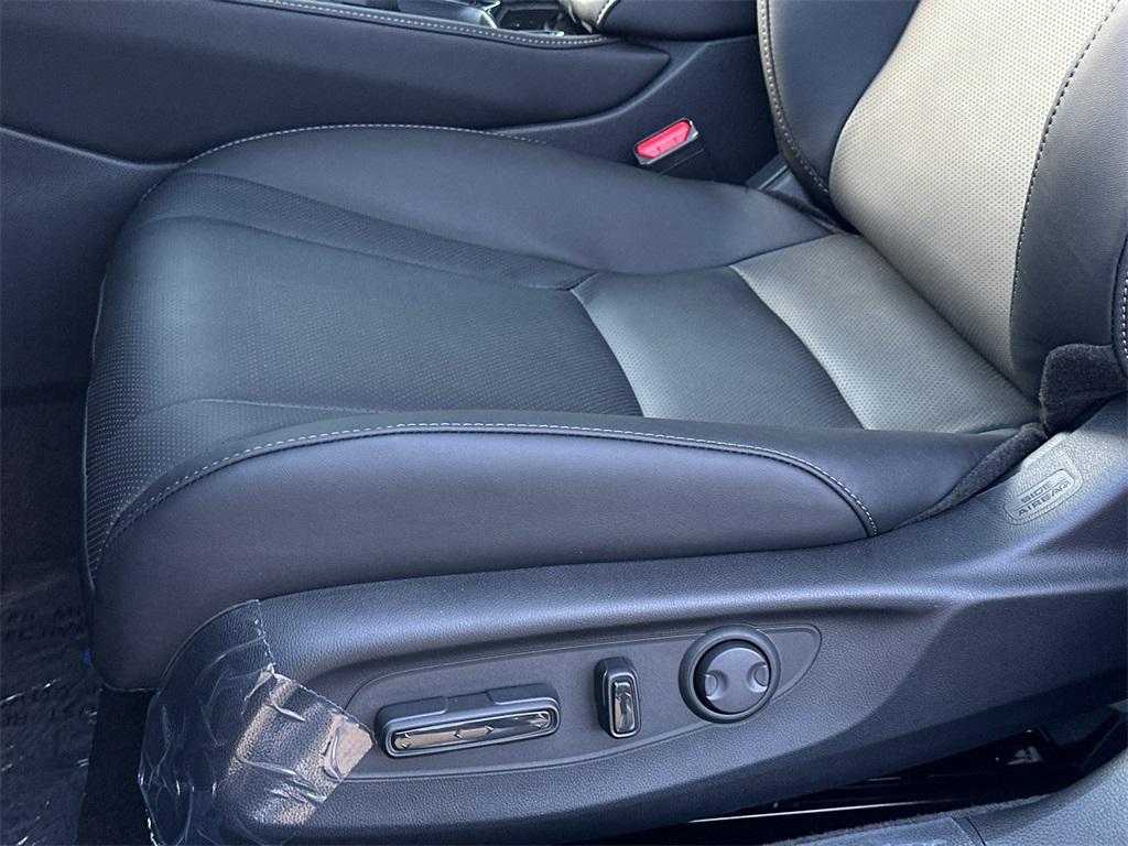 new 2025 Honda Accord Hybrid car, priced at $37,621