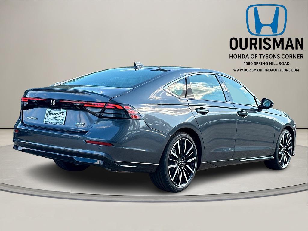 new 2025 Honda Accord Hybrid car, priced at $37,621