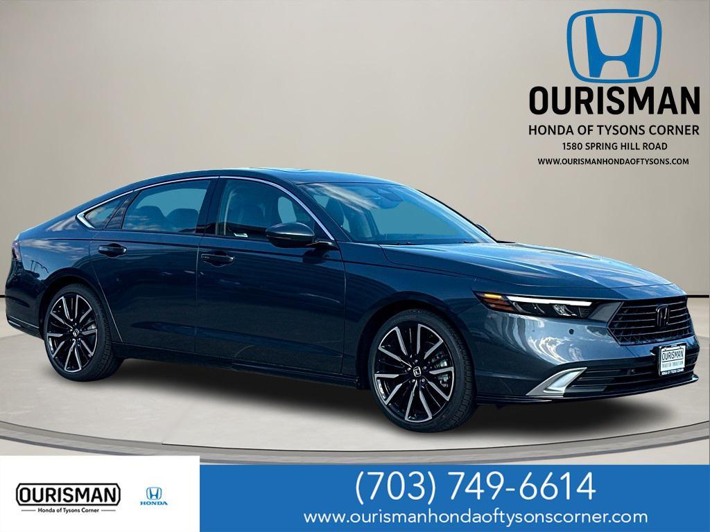 new 2025 Honda Accord Hybrid car, priced at $37,621
