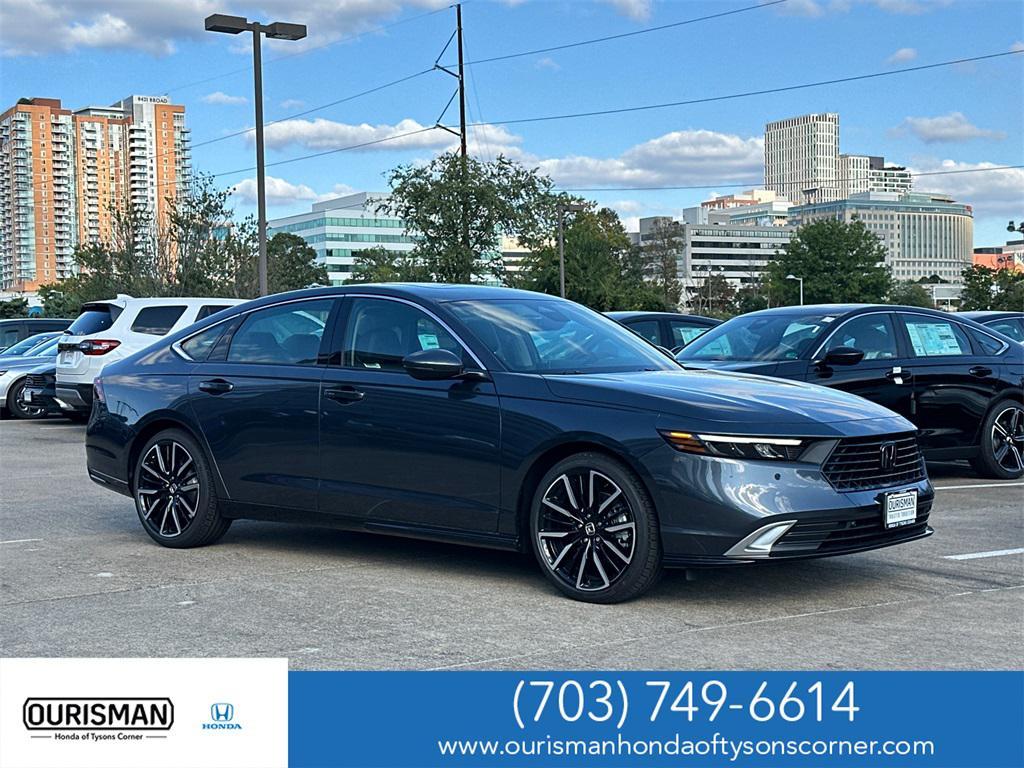 new 2025 Honda Accord Hybrid car, priced at $37,621
