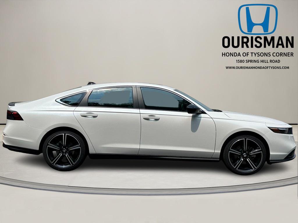 new 2025 Honda Accord Hybrid car, priced at $33,655