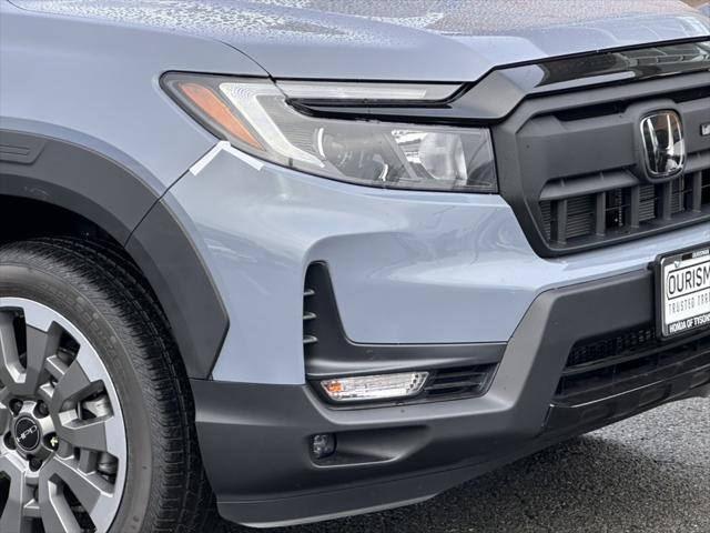 new 2025 Honda Passport car, priced at $50,485