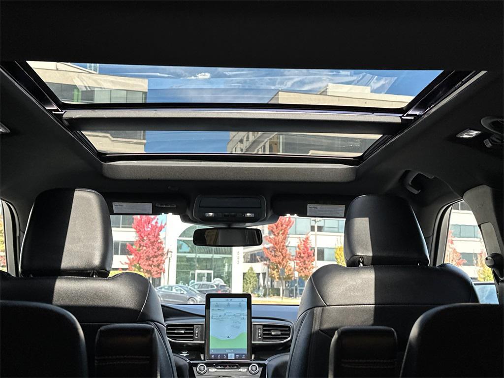 used 2021 Ford Explorer car, priced at $30,000