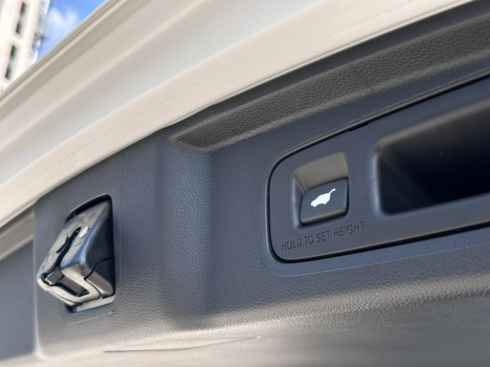 new 2026 Honda CR-V Hybrid car, priced at $38,809