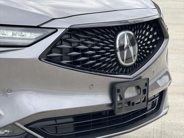 used 2022 Acura MDX car, priced at $41,250