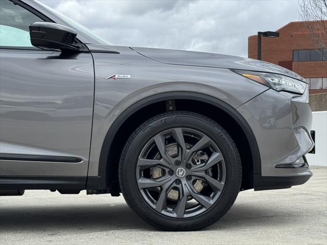 used 2022 Acura MDX car, priced at $41,250