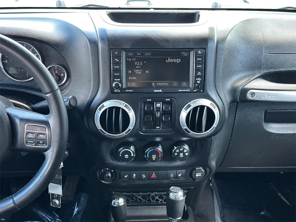 used 2015 Jeep Wrangler Unlimited car, priced at $16,500