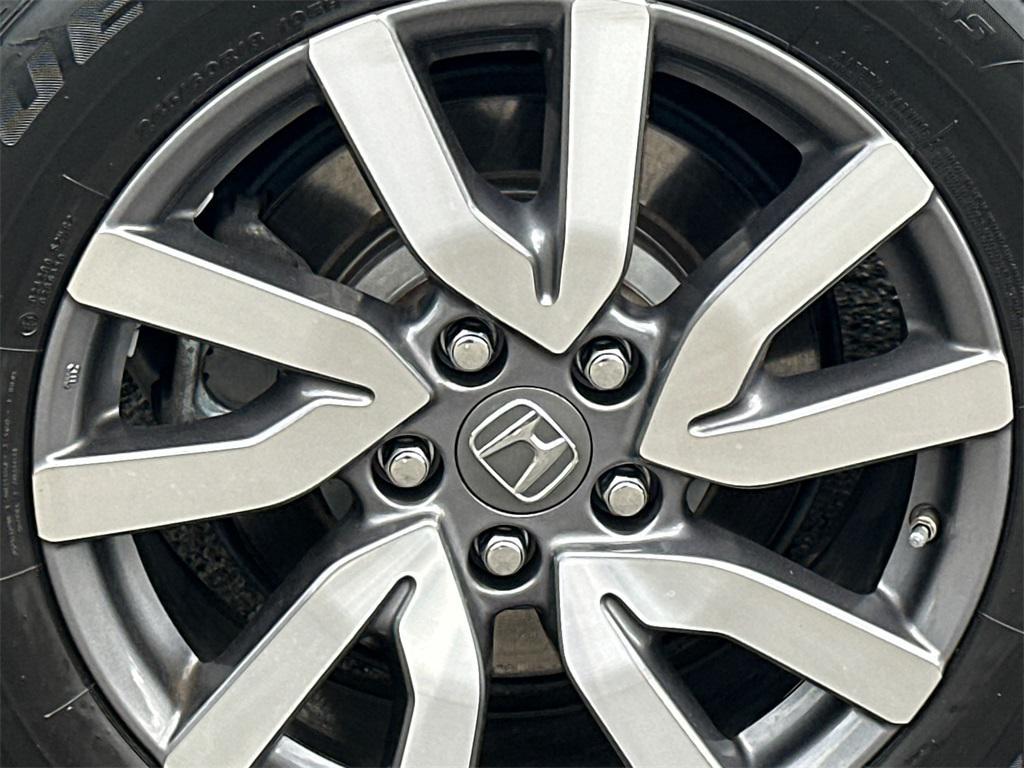 used 2021 Honda Pilot car, priced at $27,000