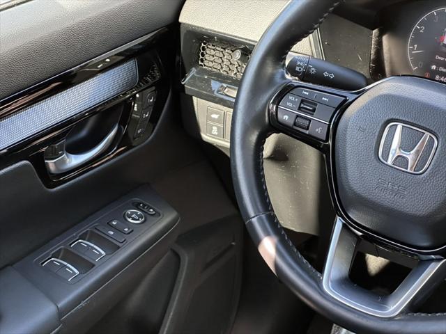 used 2023 Honda CR-V car, priced at $26,000