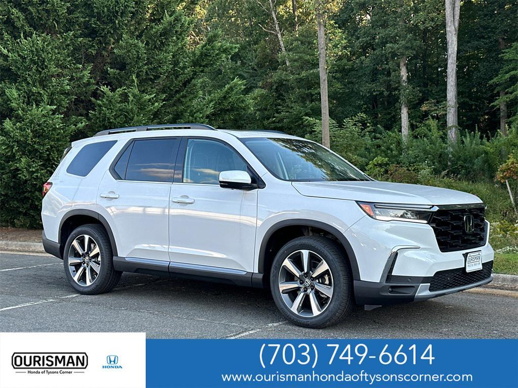 new 2025 Honda Pilot car, priced at $52,188