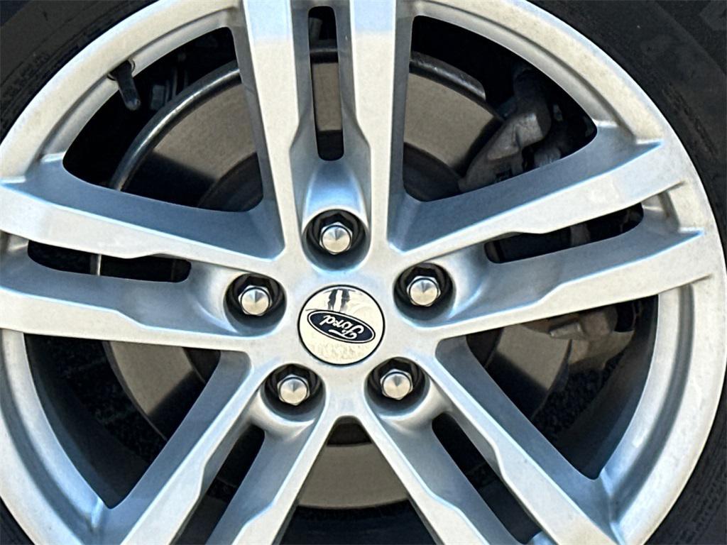 used 2021 Ford Explorer car, priced at $20,500