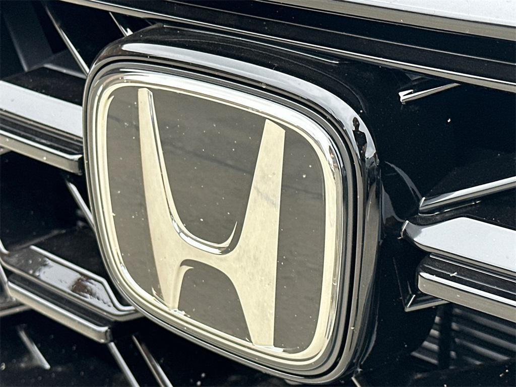 new 2026 Honda CR-V Hybrid car, priced at $38,610