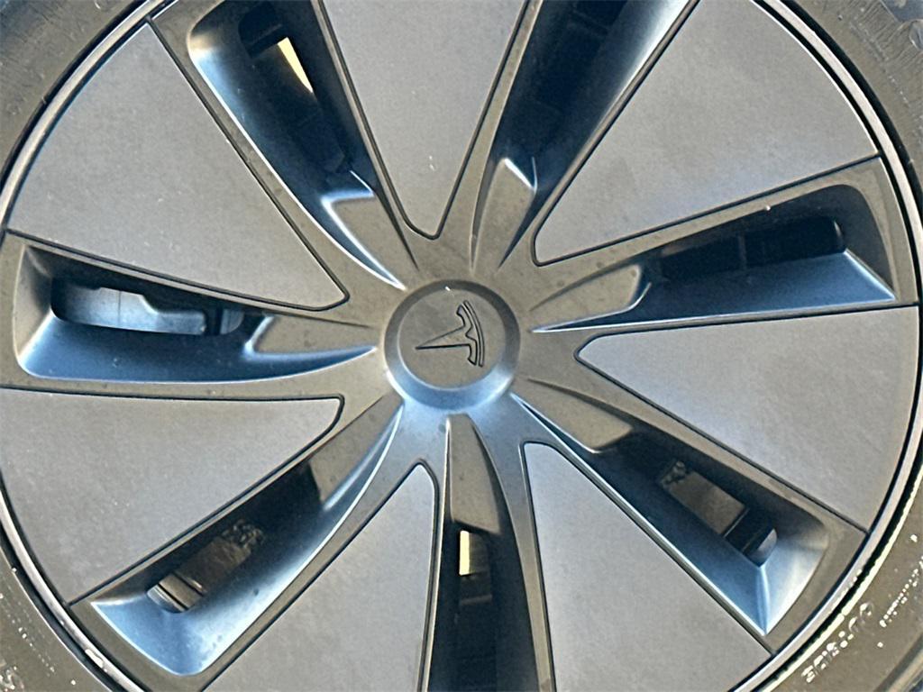 used 2024 Tesla Model 3 car, priced at $30,500