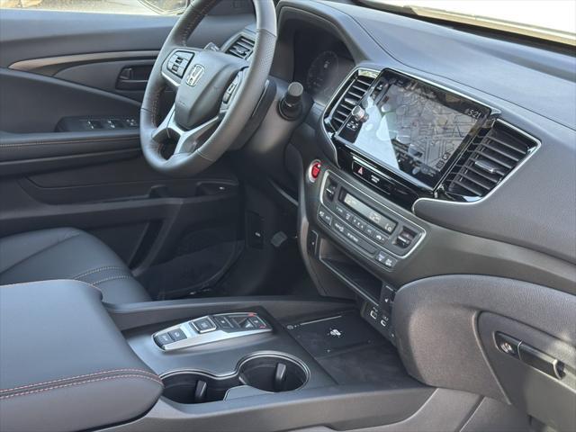 new 2025 Honda Ridgeline car, priced at $45,180