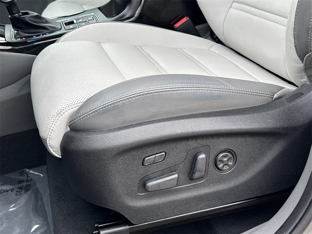 used 2019 Kia Sorento car, priced at $22,000