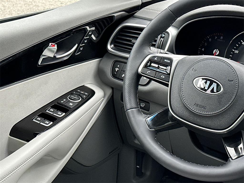 used 2019 Kia Sorento car, priced at $22,000