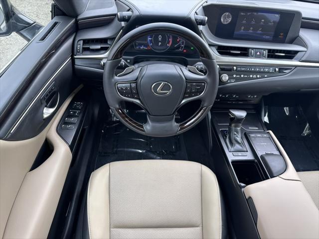 used 2021 Lexus ES 350 car, priced at $31,900