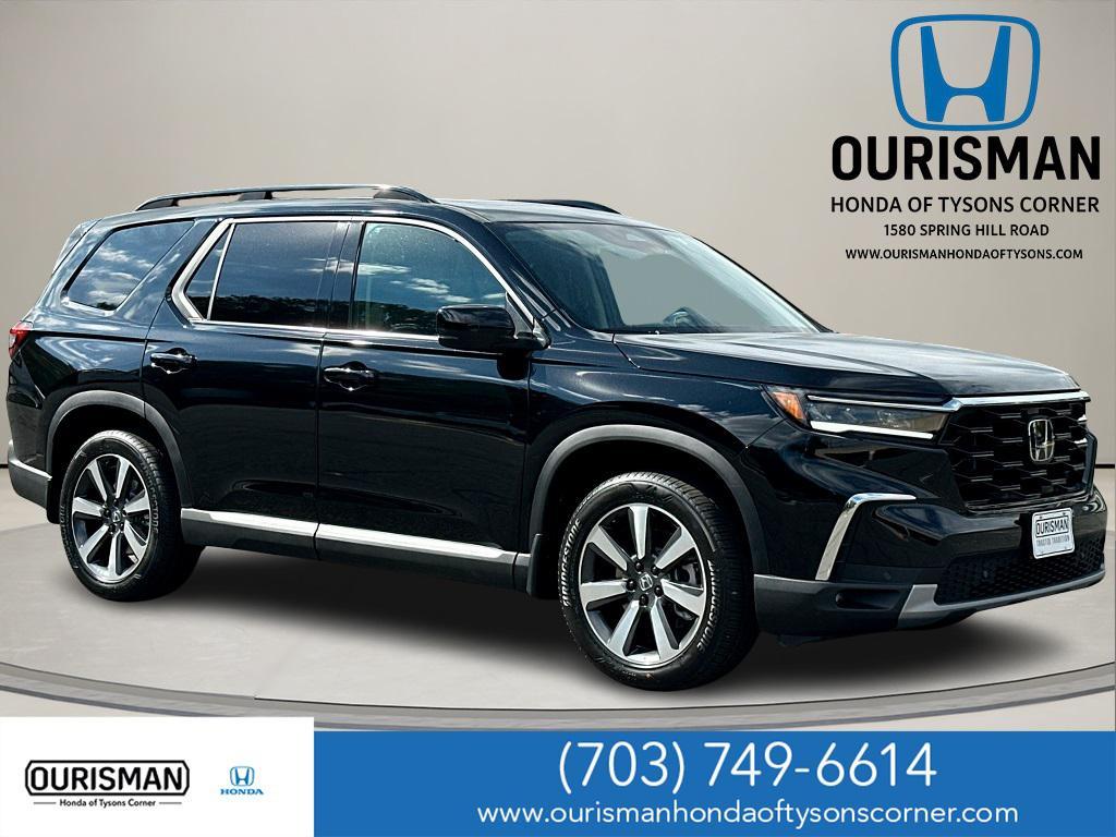 new 2025 Honda Pilot car, priced at $47,824